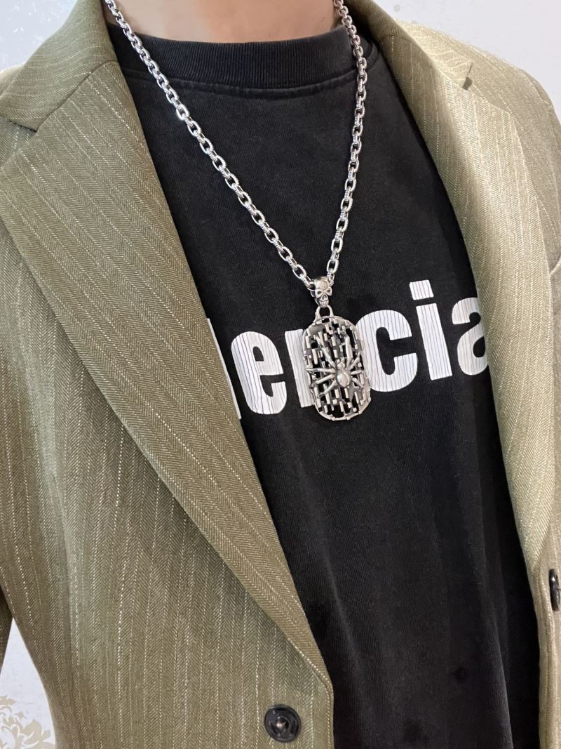 Gucci Necklaces